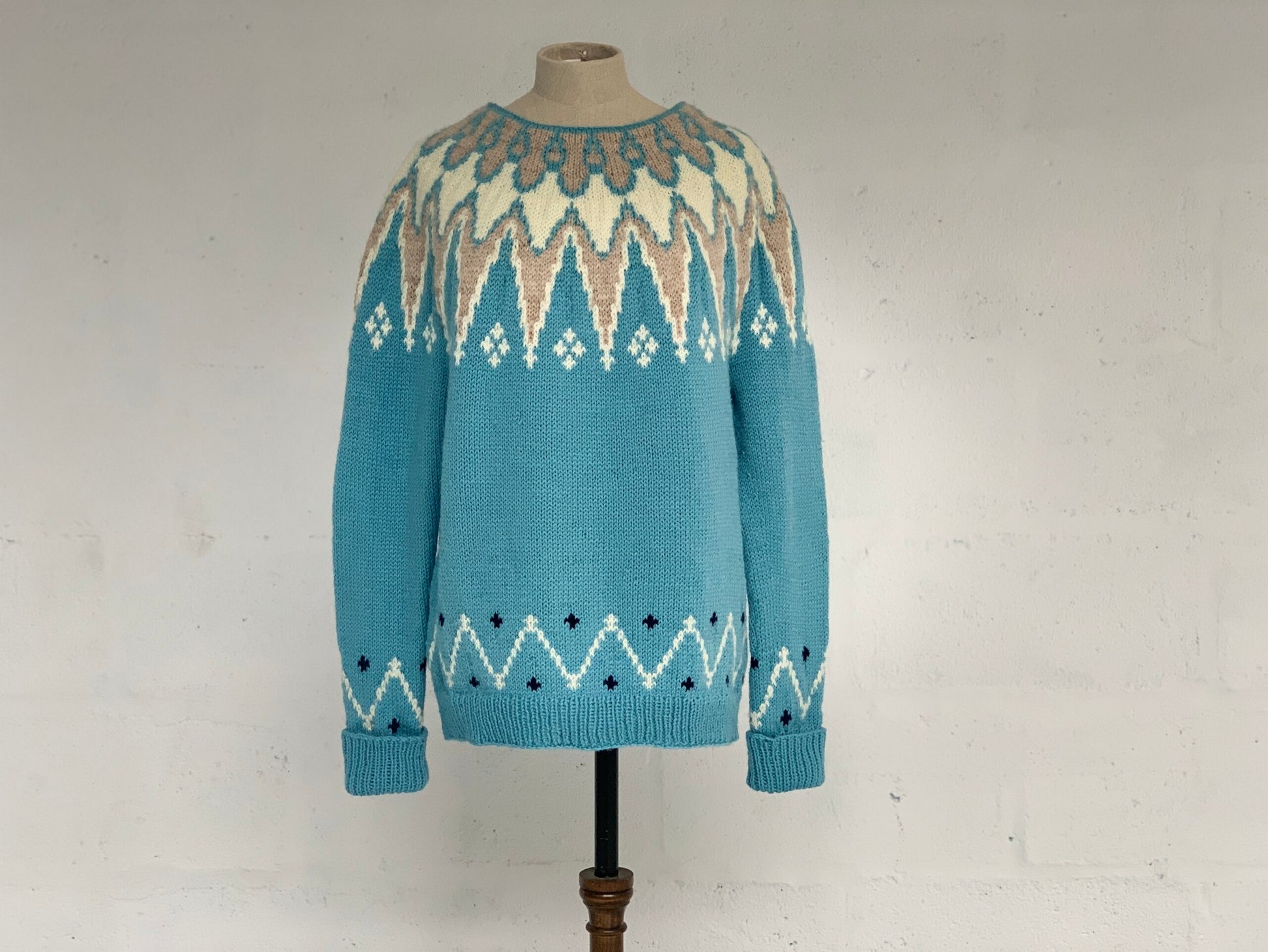 Beryl Jumper - A5 printed booklet image 2